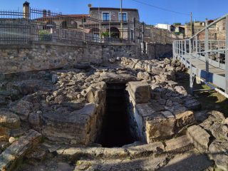 Area archeologica di Sant'Anastasia - pozzo sacro, Sardara