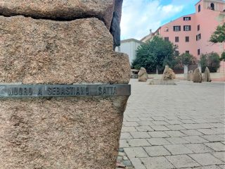 Piazza Sebastiano Satta, Nuoro