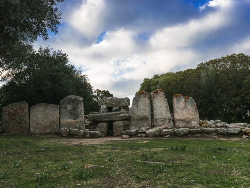 Tomba di Giganti Su Monte 'e S'Abe, Olbia