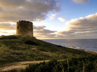 Torre Isola Rossa, Trinità d'Agultu e Vignola