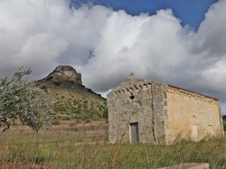 Chiesa di Sant'Antonio in Bore, Ossi