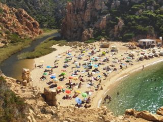 Li Cossi, Costa Paradiso, Trinità d'Agultu e Vignola