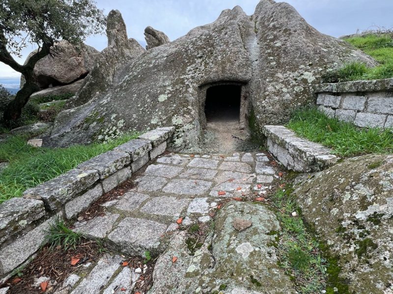 Buddusò, Domus de janas San Sebastiano